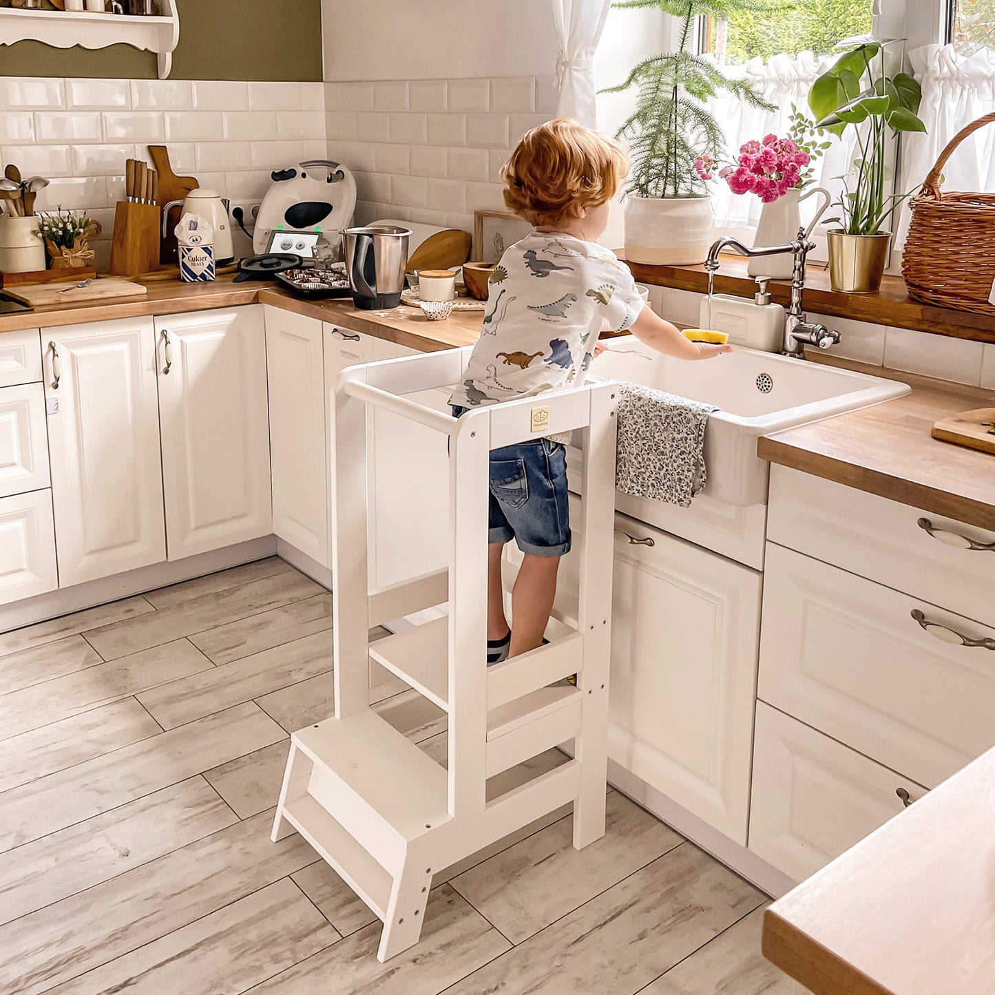 MeowBaby Toddler Wooden Kitchen Helper - Learning tower